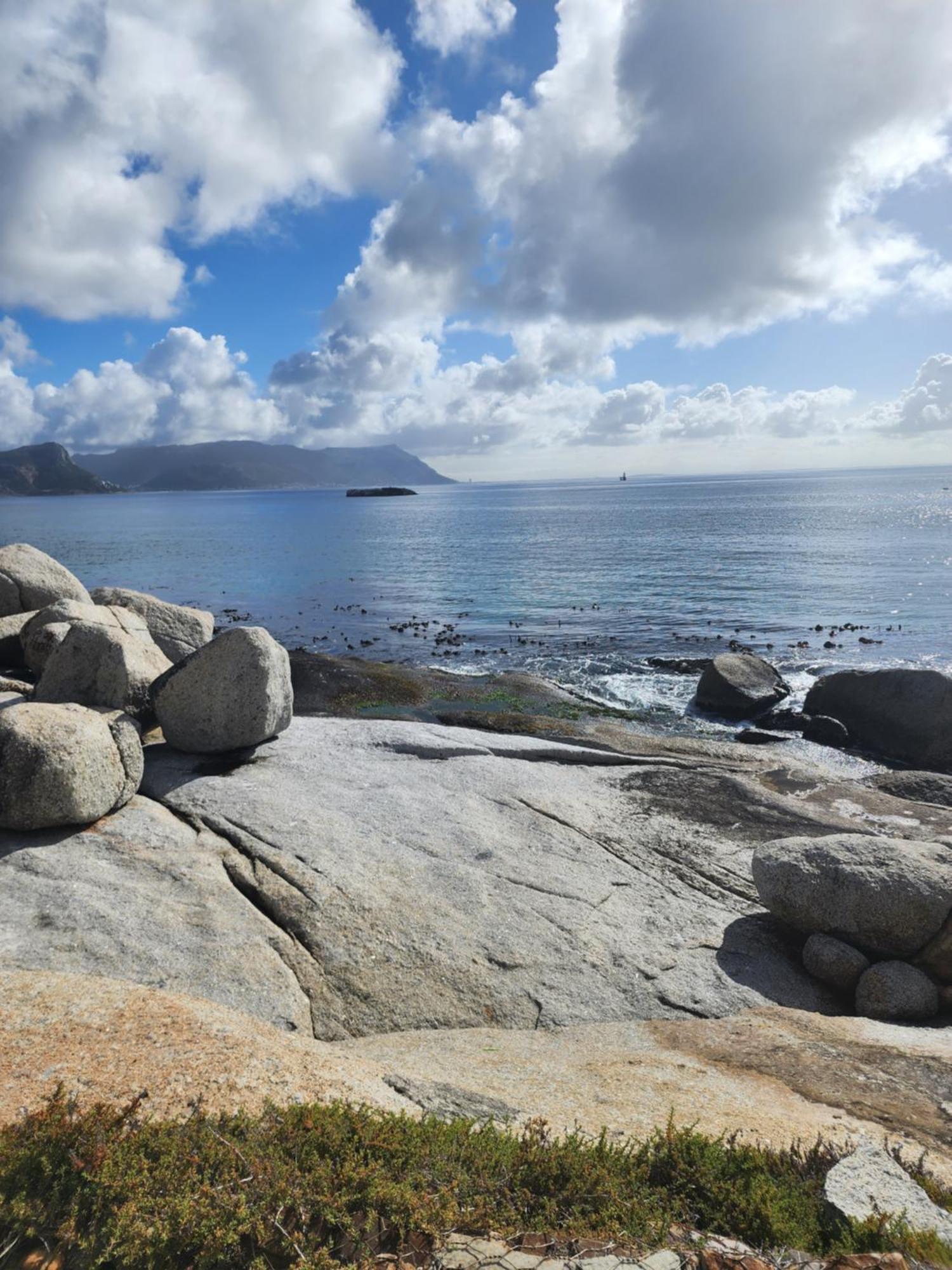 Boulders Blue Bed And Breakfast Simonʼs Town Esterno foto